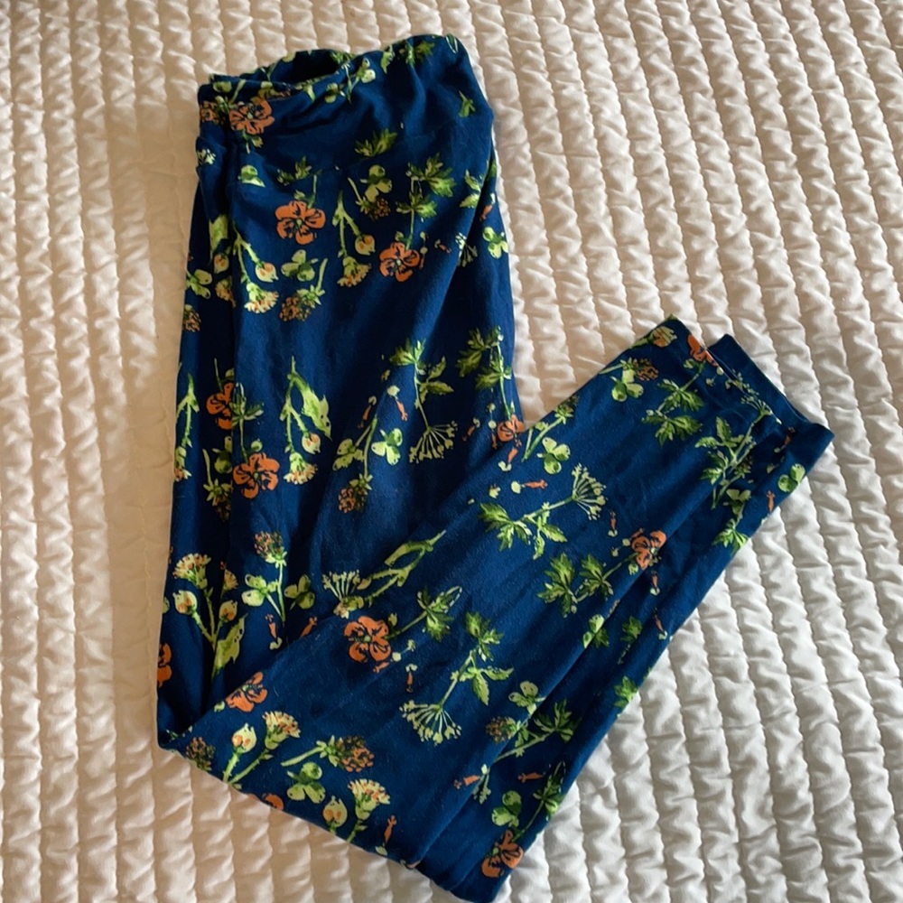 Lularoe Floral TC Leggings